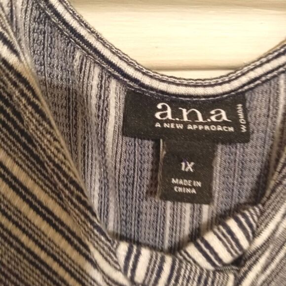 a.n.a. Waist Defined Sleeveless Striped Utility Jumpsuit Sz 1X - Picture 2 of 5